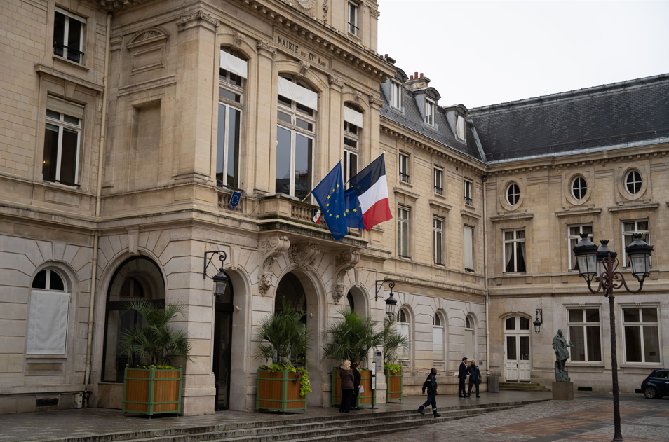 Les collectivités face à l’AI Act : ce qui change vraiment